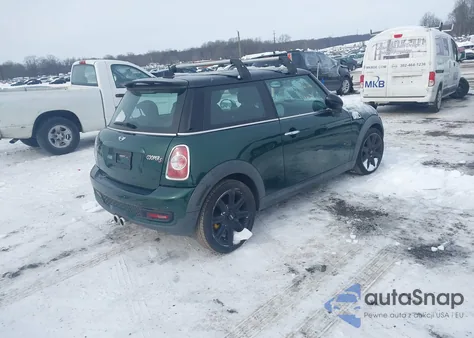 2012 Mini Cooper S из США, поврежденный, VIN WMWSV3C55CTY16611
